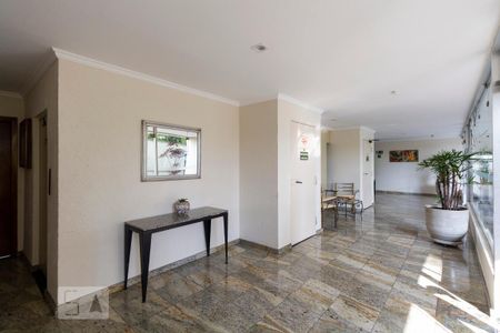 Apartamento para alugar com 57m², 2 quartos e 1 vagaHall social
