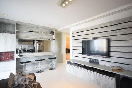 Apartamento para alugar com 79m², 2 quartos e 2 vagasSala