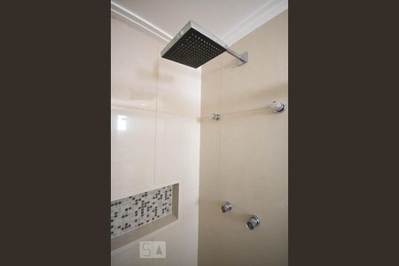 Apartamento para alugar com 79m², 2 quartos e 2 vagasDetalhe do banheiro suíte 2