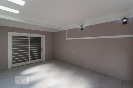 Casa para alugar com 160m², 4 quartos e 1 vagaGaragem
