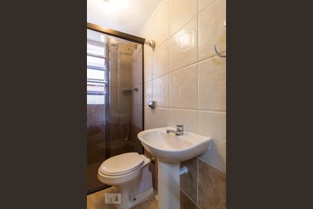 Casa para alugar com 160m², 4 quartos e 1 vagaBanheiro edicula