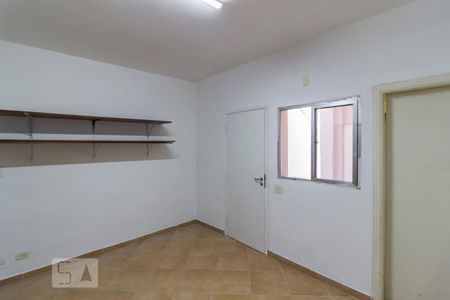 Casa para alugar com 160m², 4 quartos e 1 vagaEdicula