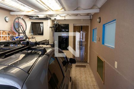Garagem de casa à venda com 2 quartos, 165m² em Planalto, São Bernardo do Campo
