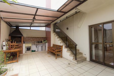 Apartamento para alugar com 300m², 3 quartos e 4 vagas Apartamento para alugar com 300m², 3 quartos e 4 vagasChurrasqueira Privativa