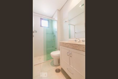 Apartamento para alugar com 300m², 3 quartos e 4 vagas Apartamento para alugar com 300m², 3 quartos e 4 vagasBanheiro Quarto 3