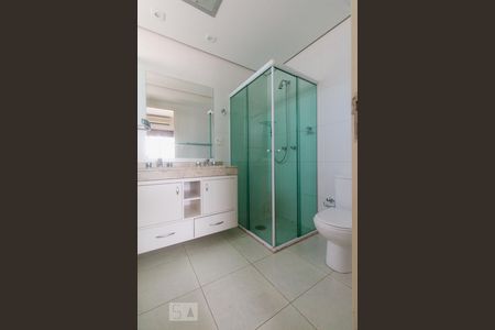 Apartamento para alugar com 300m², 3 quartos e 4 vagas Apartamento para alugar com 300m², 3 quartos e 4 vagasBanheiro Quarto 2