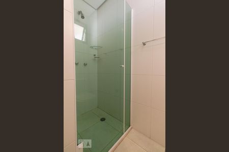 Apartamento para alugar com 300m², 3 quartos e 4 vagas Apartamento para alugar com 300m², 3 quartos e 4 vagasBanheiro Quarto 1