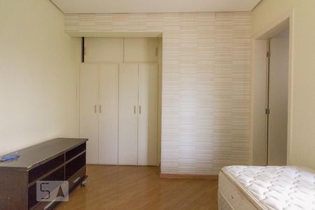 Apartamento para alugar com 300m², 3 quartos e 4 vagas Apartamento para alugar com 300m², 3 quartos e 4 vagasQuarto 1