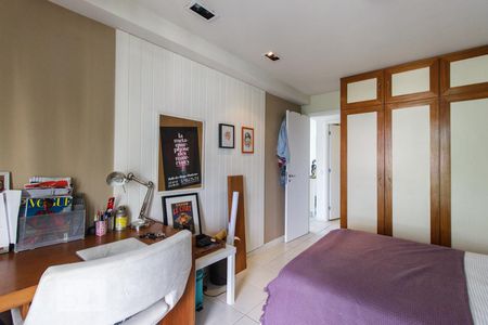 Apartamento para alugar com 115m², 2 quartos e 1 vagaQuarto