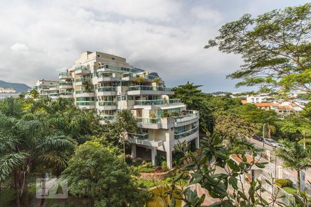 Apartamento para alugar com 115m², 2 quartos e 1 vagaVista Sacada