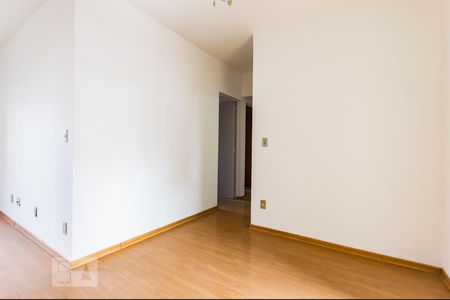 Sala de apartamento à venda com 4 quartos, 96m² em Vila Itapura, Campinas