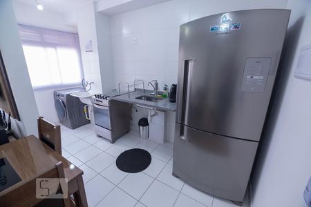 Cozinha de apartamento à venda com 1 quarto, 33m² em Água Branca, São Paulo