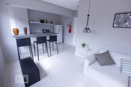 Apartamento para alugar com 33m², 1 quarto e sem vagaSalão de Festas