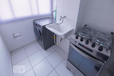 Cozinha e Área de Serviço de apartamento à venda com 1 quarto, 33m² em Água Branca, São Paulo