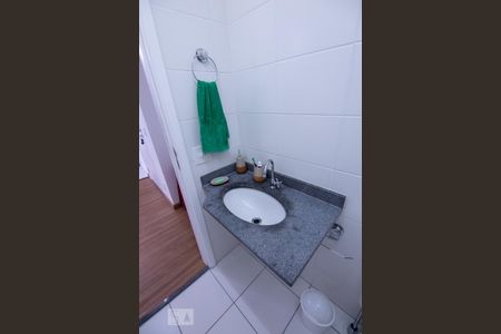 Banheiro de apartamento à venda com 1 quarto, 33m² em Água Branca, São Paulo