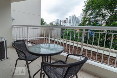 Varanda de kitnet/studio para alugar com 1 quarto, 50m² em Cidade Monções, São Paulo