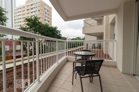 Varanda de kitnet/studio para alugar com 1 quarto, 50m² em Cidade Monções, São Paulo