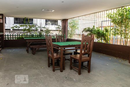 Apartamento à venda com 59m², 2 quartos e 1 vaga Apartamento à venda com 59m², 2 quartos e 1 vagaSalão de jogos