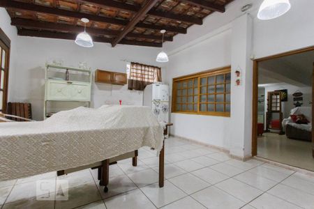 Casa à venda com 300m², 3 quartos e 5 vagas Casa à venda com 300m², 3 quartos e 5 vagasChurrasqueira