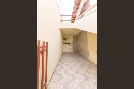 Casa para alugar com 198m², 3 quartos e 4 vagasQuintal