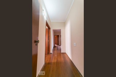 Corredor de casa para alugar com 3 quartos, 198m² em Parque Alto Taquaral, Campinas