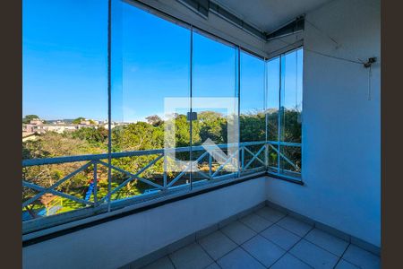 Varanda  de apartamento para alugar com 2 quartos, 55m² em Nonoai, Porto Alegre