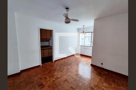 Sala de apartamento à venda com 2 quartos, 70m² em Pilares, Rio de Janeiro