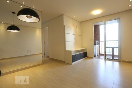 Apartamento para alugar com 3 quartos, 70m² em Jaguaré, São Paulo