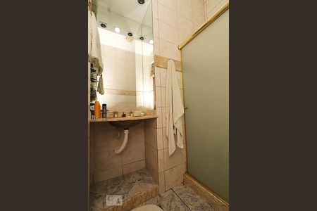 Banheiro Suite. de apartamento para alugar com 2 quartos, 98m² em Copacabana, Rio de Janeiro