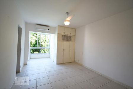Suíte  de apartamento à venda com 2 quartos, 140m² em Ingá , Niterói