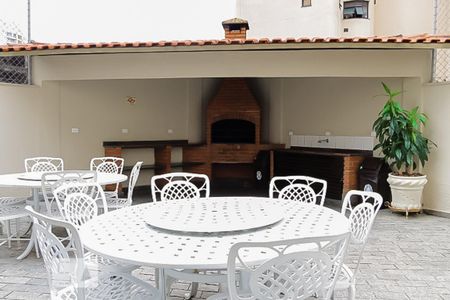 Apartamento para alugar com 110m², 4 quartos e 3 vagas Apartamento para alugar com 110m², 4 quartos e 3 vagasÁrea comum - Churrasqueira