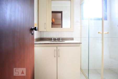 Apartamento para alugar com 110m², 4 quartos e 3 vagas Apartamento para alugar com 110m², 4 quartos e 3 vagasBanheiro 2