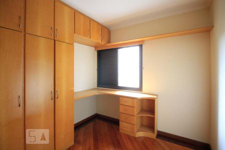 Apartamento para alugar com 110m², 4 quartos e 3 vagas Apartamento para alugar com 110m², 4 quartos e 3 vagasQuarto 2