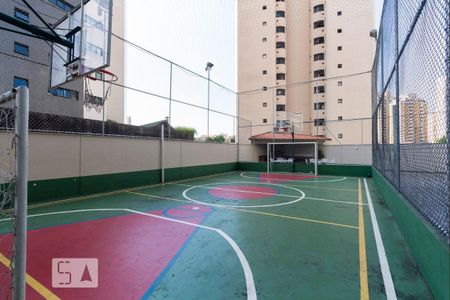 Apartamento para alugar com 110m², 4 quartos e 3 vagas Apartamento para alugar com 110m², 4 quartos e 3 vagasQuadra