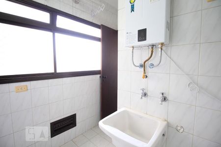 Apartamento para alugar com 110m², 4 quartos e 3 vagas Apartamento para alugar com 110m², 4 quartos e 3 vagasLavanderia