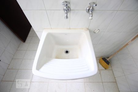Apartamento para alugar com 110m², 4 quartos e 3 vagas Apartamento para alugar com 110m², 4 quartos e 3 vagasLavanderia
