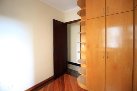Apartamento para alugar com 110m², 4 quartos e 3 vagas Apartamento para alugar com 110m², 4 quartos e 3 vagasQuarto 2