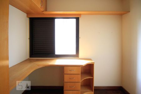 Apartamento para alugar com 110m², 4 quartos e 3 vagas Apartamento para alugar com 110m², 4 quartos e 3 vagasQuarto 2