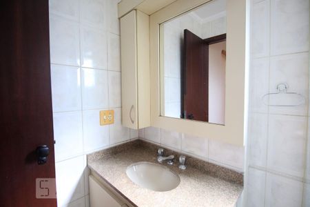 Apartamento para alugar com 110m², 4 quartos e 3 vagas Apartamento para alugar com 110m², 4 quartos e 3 vagasBanheiro 2