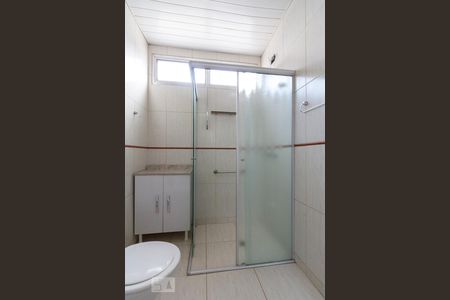 Casa para alugar com 60m², 2 quartos e sem vaga Casa para alugar com 60m², 2 quartos e sem vagaBox do Banheiro Social