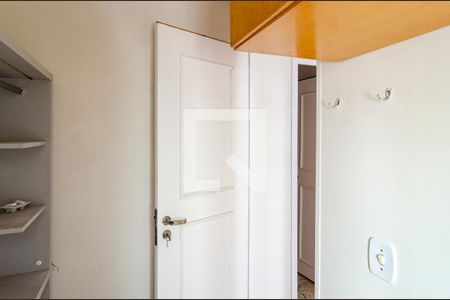 Apartamento para alugar com 80m², 3 quartos e 1 vaga Apartamento para alugar com 80m², 3 quartos e 1 vagaQuarto 3