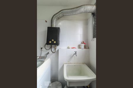 Apartamento para alugar com 78m², 2 quartos e 1 vaga Área de Serviço
