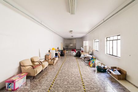 Casa à venda com 660m², 6 quartos e 4 vagasSalão 