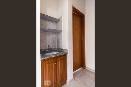 Casa à venda com 660m², 6 quartos e 4 vagasLavabo