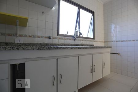 Cozinha de casa de condomínio à venda com 2 quartos, 110m² em Vila São Silvestre, São Paulo