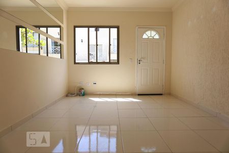Sala de casa de condomínio à venda com 2 quartos, 110m² em Vila São Silvestre, São Paulo