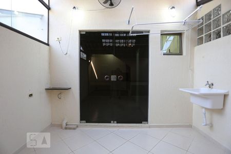Casa de condomínio à venda com 110m², 2 quartos e 1 vagaChurrasqueira e Área de Serviço