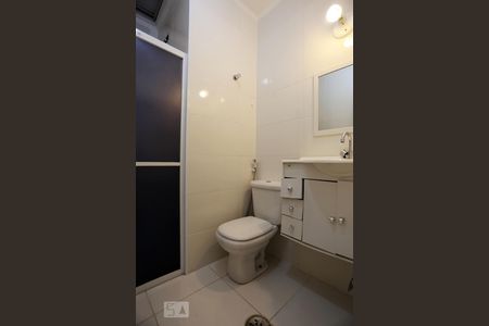 Casa de condomínio à venda com 110m², 2 quartos e 1 vagaBanheiro