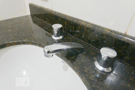 Apartamento para alugar com 70m², 2 quartos e 1 vaga