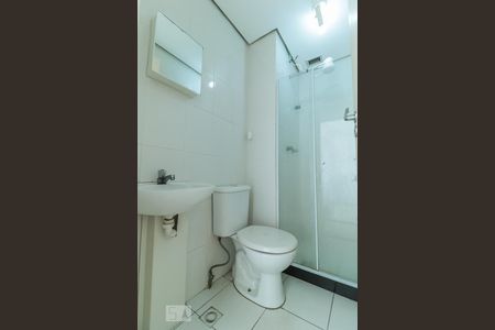 Apartamento à venda com 51m², 2 quartos e 1 vaga Apartamento à venda com 51m², 2 quartos e 1 vagaBanheiro